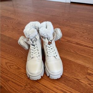 Great deal , Steve Madden winter boots